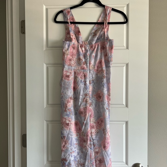 Ruched Floral MIDI Dress NWT - Picture 2 of 4
